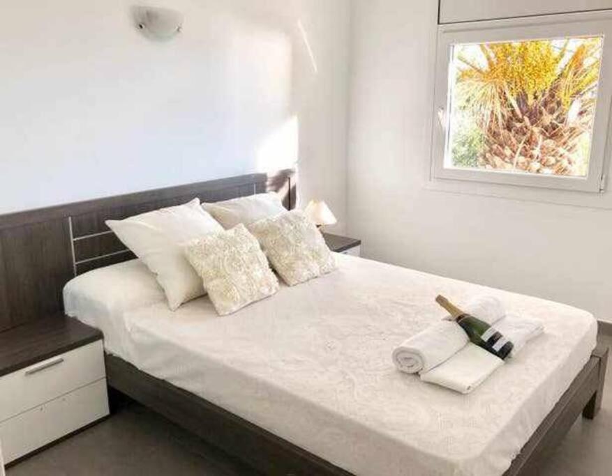 Amplio Apartamento Con Jardin En Almadrava 로지즈 외부 사진