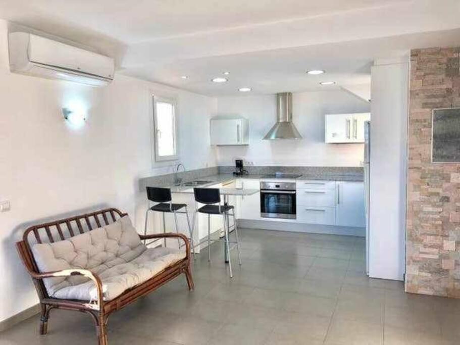 Amplio Apartamento Con Jardin En Almadrava 로지즈 외부 사진
