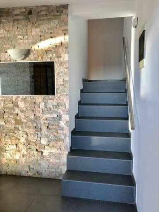 Amplio Apartamento Con Jardin En Almadrava 로지즈 외부 사진