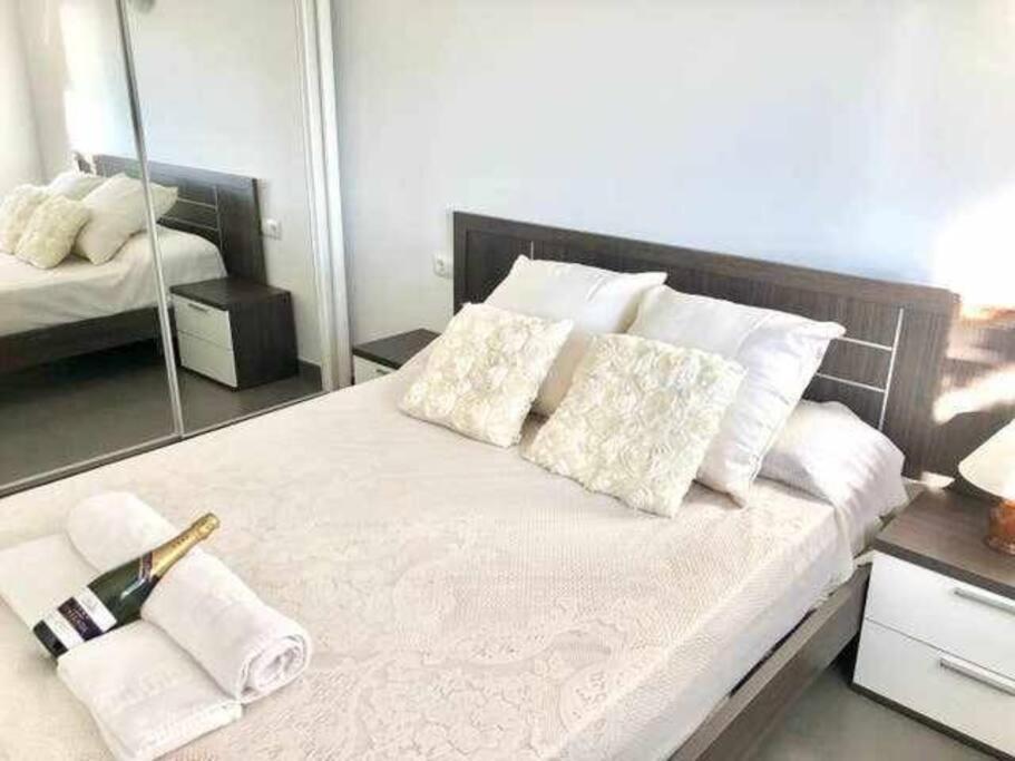 Amplio Apartamento Con Jardin En Almadrava 로지즈 외부 사진